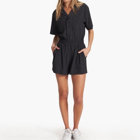 Vuori Villa Romper Black - Picture 1 of 8